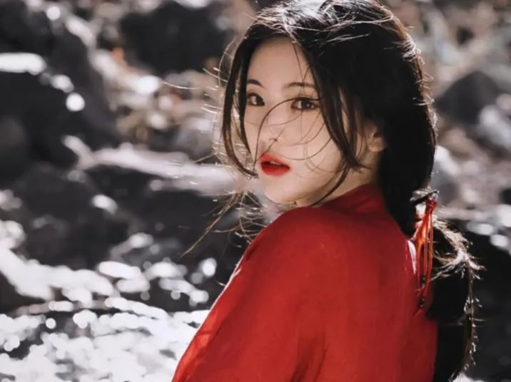 吃瓜群QQ群里的那些“3年争斗”:知名女星与老公分开后的大起大落 吃瓜群QQ群里的那些“3年争斗”:知名女星与老公分开后的大起大落